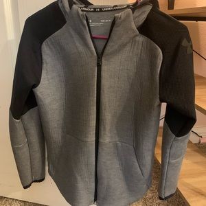 Youth Under Armour jacket. Size YL.